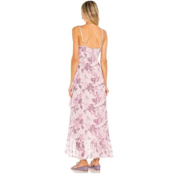 Tularosa Victoria Dress in Lyla Tropical Floral - Picture 2 of 7